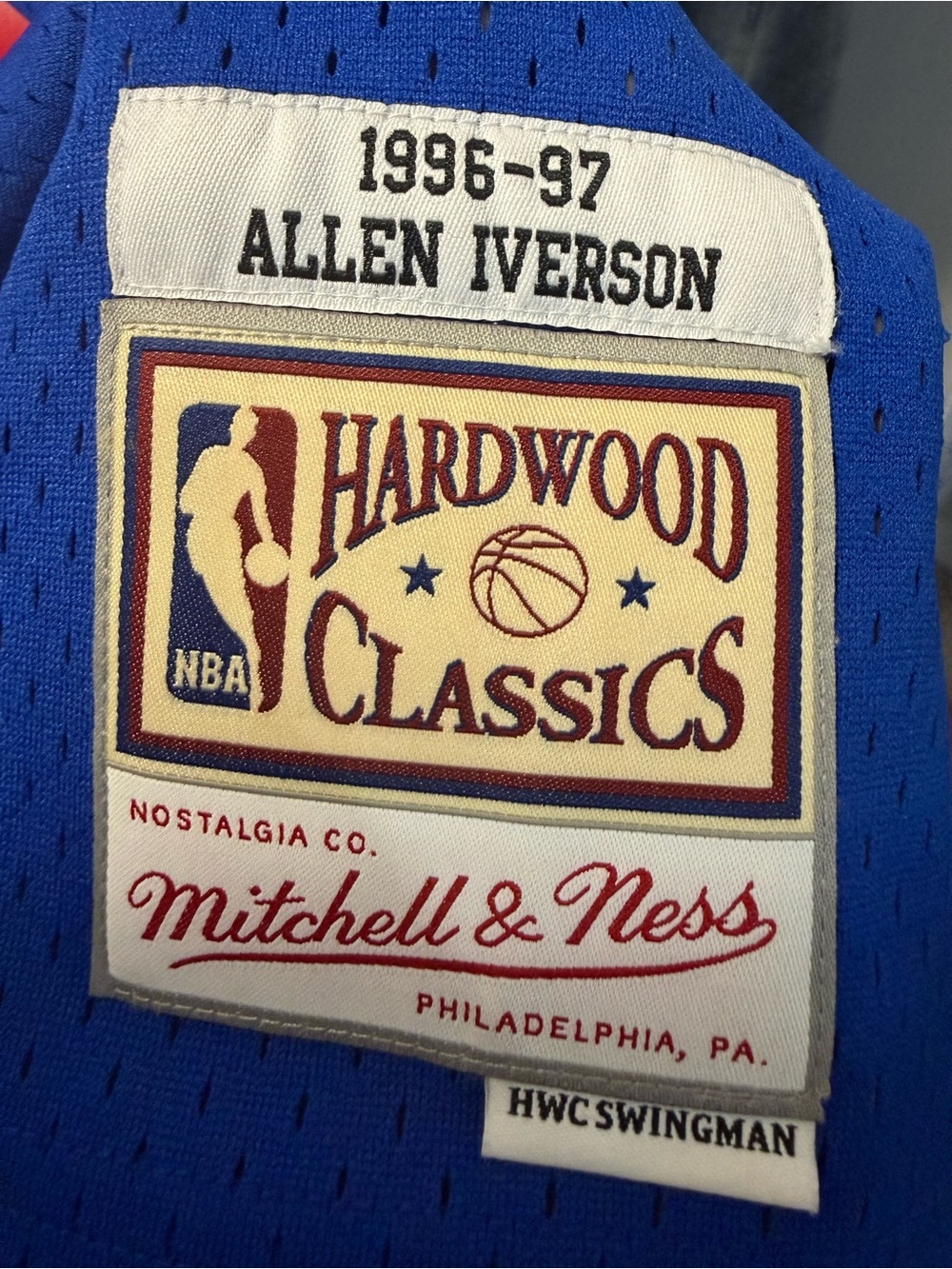 Mitchell & Ness Blue White Red Swingman Jersey Collar - Picture 5 of 5